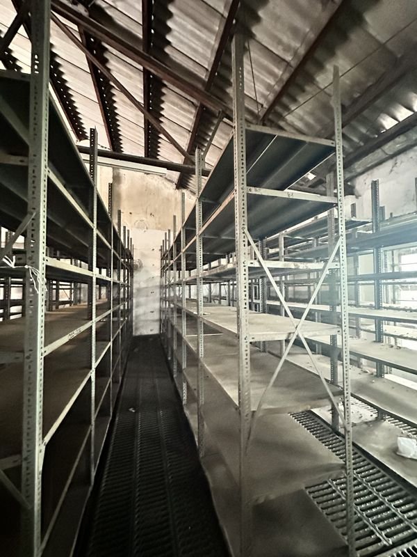 Item 904375 - Image 25