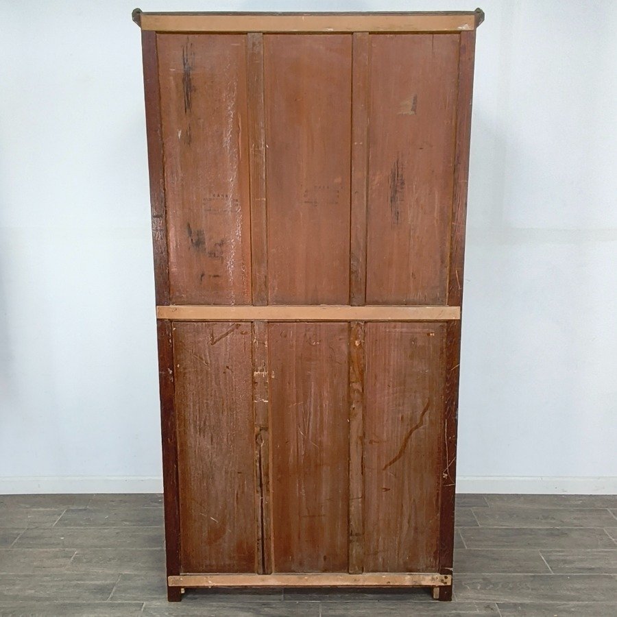 Biblioteca de roble con 2 puertas y un cajón inferior - imagen 12
