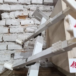 Lote anterior: Soporte de Pared para TV Blanco