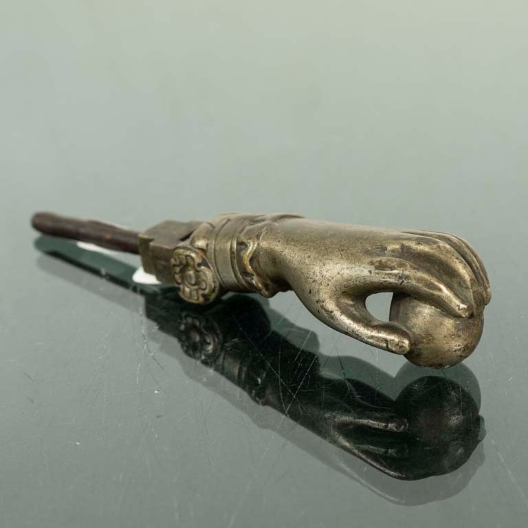 Item 2104043 - Image 0