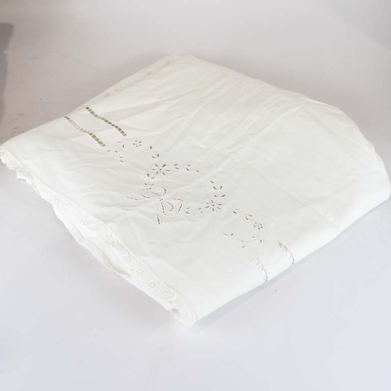 Lote anterior: Sabana bordada y calada 1 plaza 