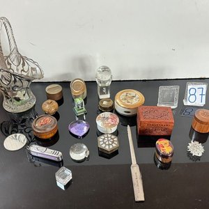 Lote de 21 Adornos Varios: Cajas, Joyeros y Objetos Decorativos - imagen 2
