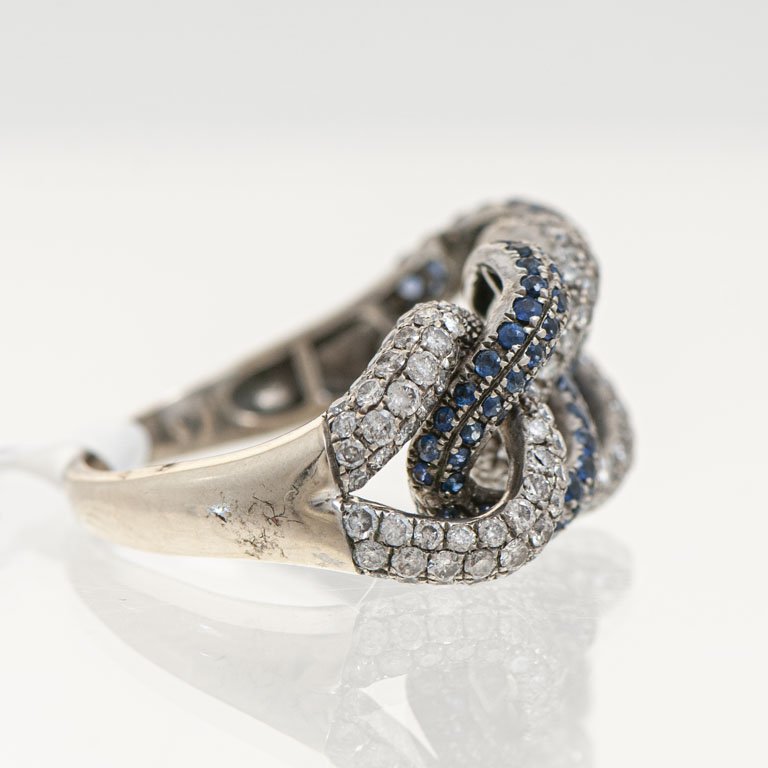 Anillo de oro con brillantes y zafiros - imagen 2