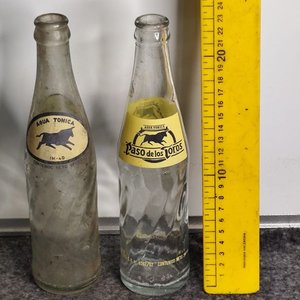 Dos Botellas Antiguas "Paso de los Toros" Agua Tónica - imagen 2
