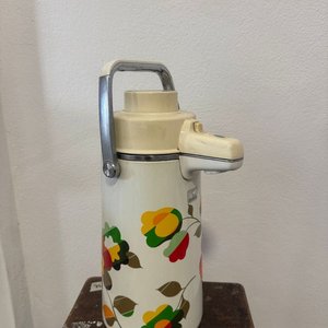Termo Metálico Estampado con Flores - imagen 2