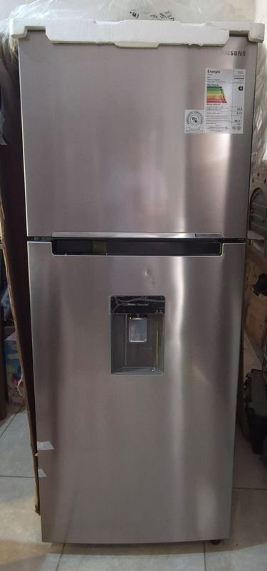 Heladera Samsung RT 35T573BSL - Electrodomésticos