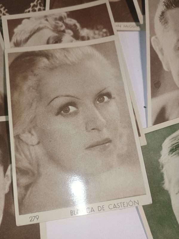 Colección de fotografías antiguas de actrices y actores - imagen 3