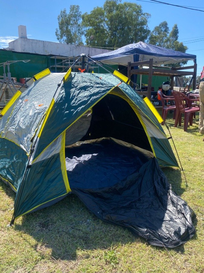 Carpa de Camping con Mosquetas y Doble Puerta - imagen 6