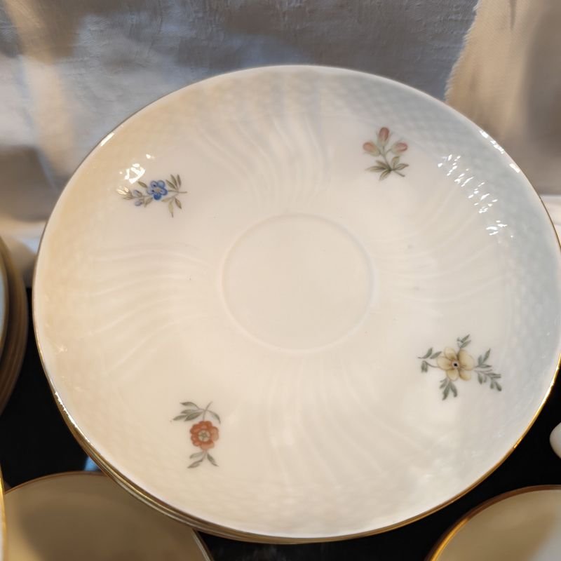 Juego de tazas y platillos de porcelana Royal Copenhagen - imagen 11