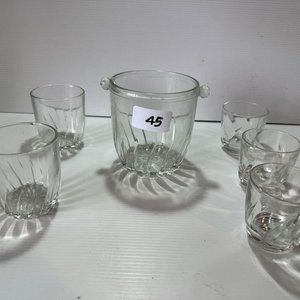Juego de Hielera y 5 Vasos de Vidrio con Diseño - imagen 1
