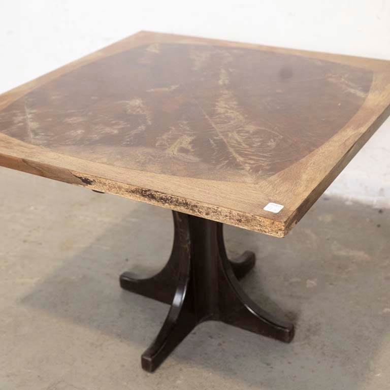 Item 2101906 - Image 2