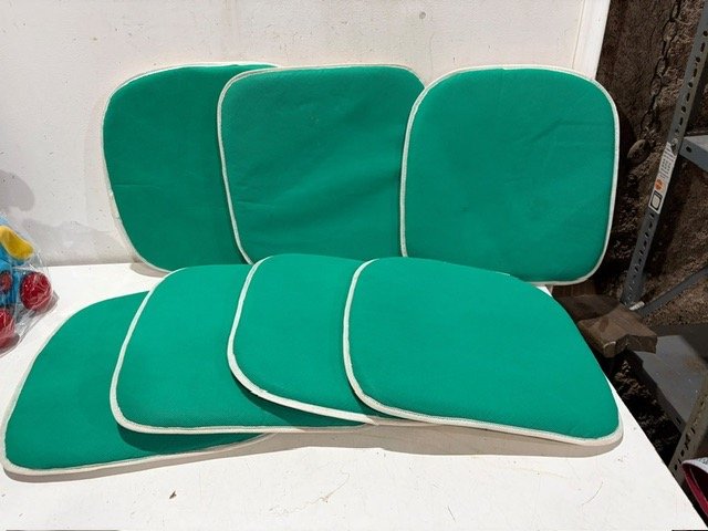 Set de 7 Almohadones Verdes para Sillas