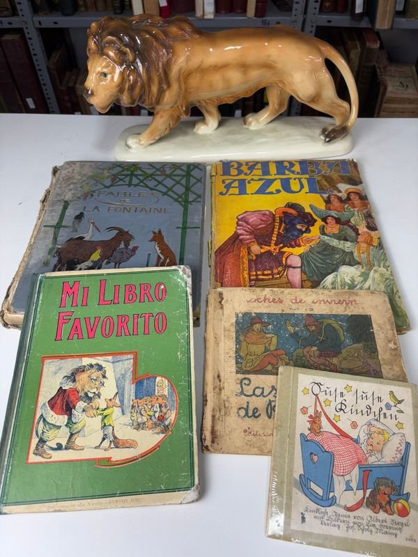 Lote siguiente: Colección de Libros Infantiles del Siglo XX