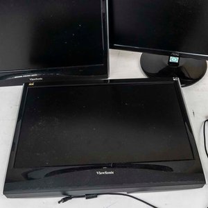 Lote de 3 Monitores: 2 ViewSonic y 1 AOC - imagen 2