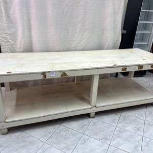 Mesa de Madera Blanca con Estante Inferior - imagen 3