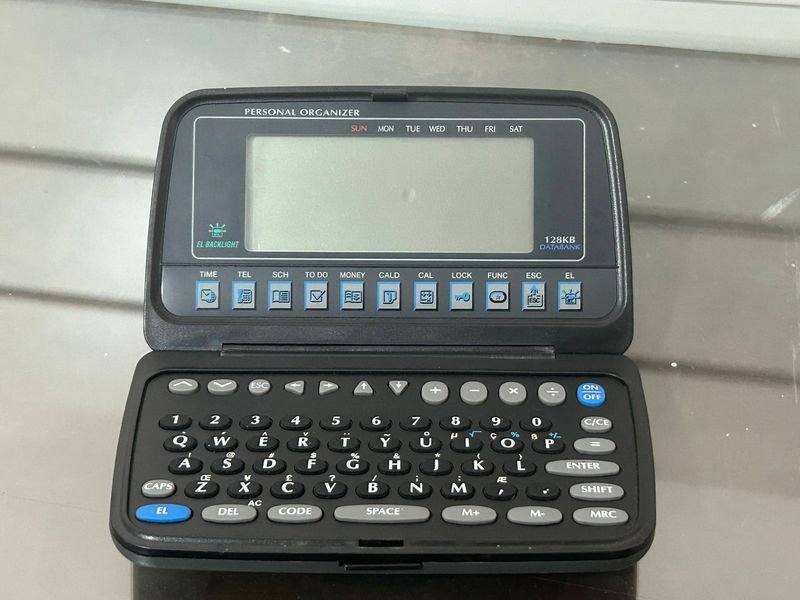 Organizador Personal Electrónico Remington Rand con Calculadora GAVAO
