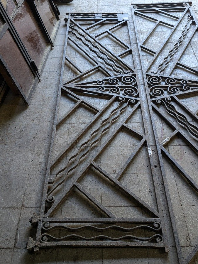 Puertas de hierro forjado con diseño Art Deco - imagen 12