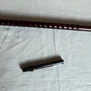 Bastón de Madera Marrón Oscuro con Empuñadura Curva - imagen 4