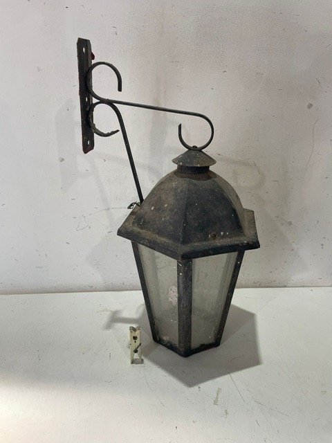 Item 27507 - Image 0