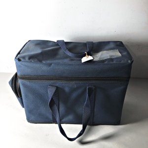 Lote anterior: Maletín Metálico Azul con Estuche y Compartimentos