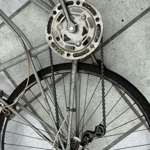 Bicicleta Clásica Vintage Gris Rodado 28 Estilo Años 80 - imagen 13