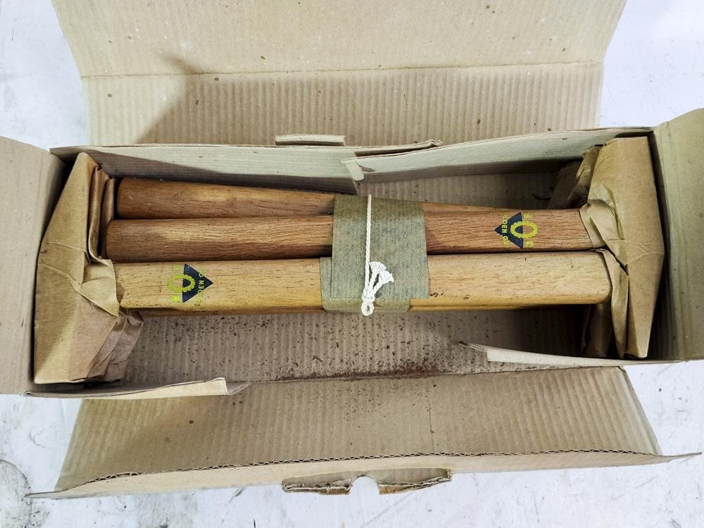 Set de 6 Martillos de Madera con Mango de 200 gramos