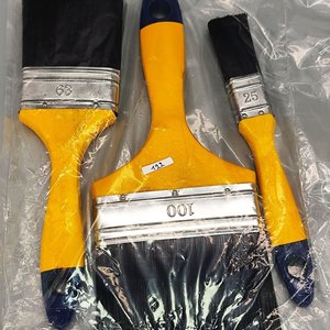 Lote siguiente: Juego de 3 Pinceles de Poliéster con Mango Amarillo