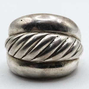 Lote anterior: Anillo de Plata Hueco con Diseño Trenzado