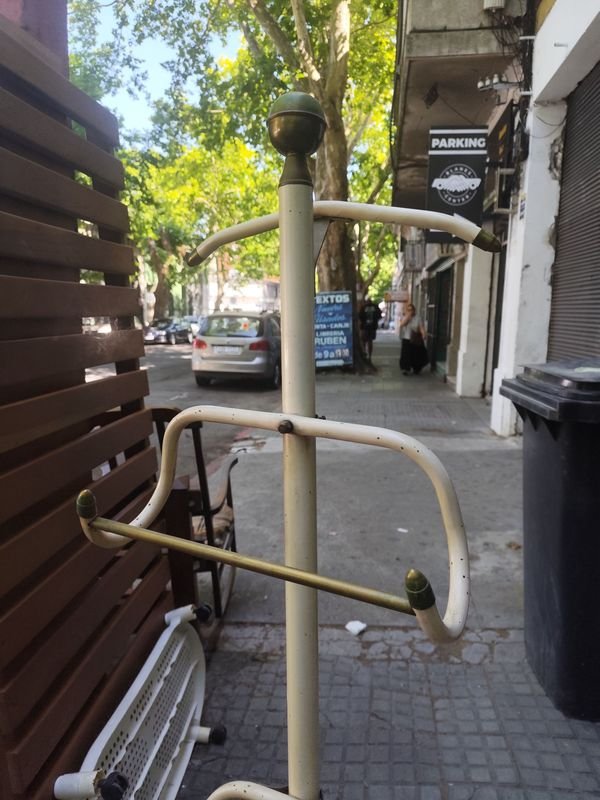 Item 872148 - Image 1