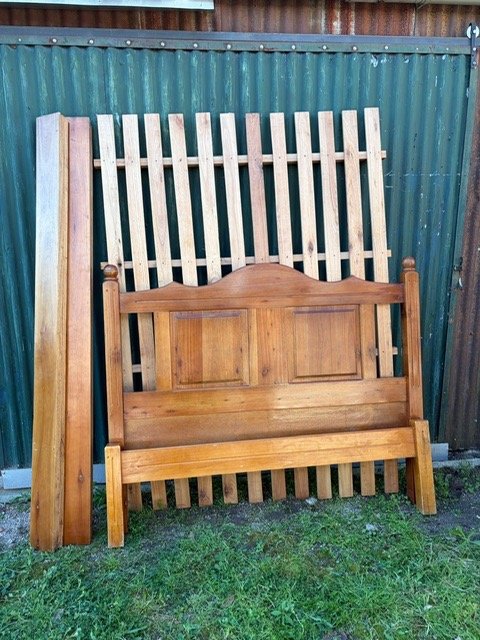 Respaldo de Cama de Madera para 2 Plazas