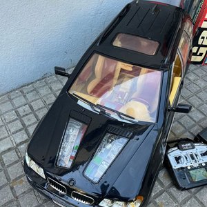 Auto a Control Remoto Negro Escala 1:4 "Gallop" con Accesorios - imagen 8