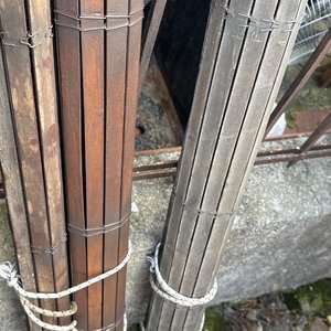 Lote anterior: Dos Esteras de Madera Enrolladas