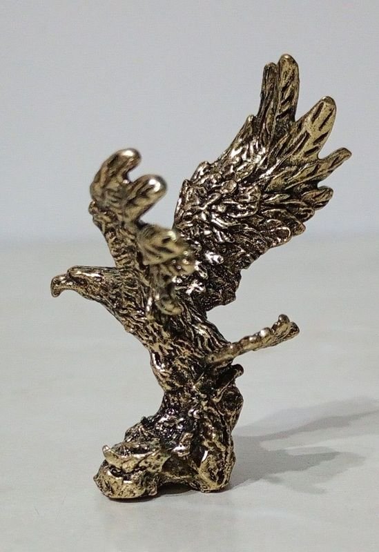 Figura Miniatura Águila en Bronce con Alas Extendidas - imagen 1