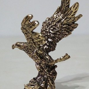 Lote anterior: Figura Miniatura Águila en Bronce con Alas Extendidas