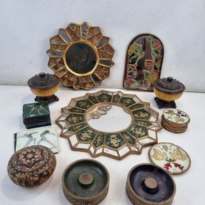 Lote de Espejos, Recipientes y Adornos Decorativos - imagen 2