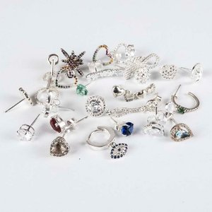 Lote anterior: Lote de Abalorios y Pendientes Variados con Diseños de Corazón, Estrella y Ojo Turco