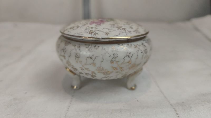 Item 866910 - Image 0