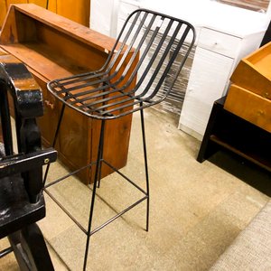 Silla Alta de Madera Negra para Bebé y Taburete Metálico Negro - imagen 2