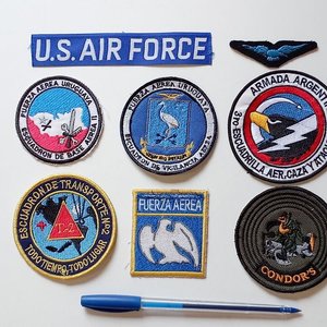 Lote siguiente: Lote de 8 Parches de Aviación Militar: FAU y Otros Países