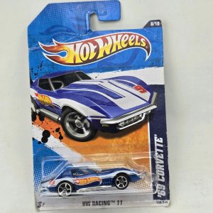 Lote siguiente: Hot Wheels Corvette '69 HW Racing 11