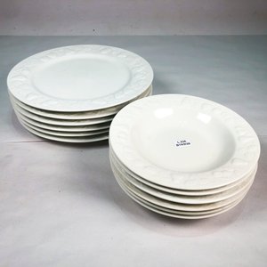Lote de 12 Platos de Porcelana Blanca con Diseño Frutal - imagen 1