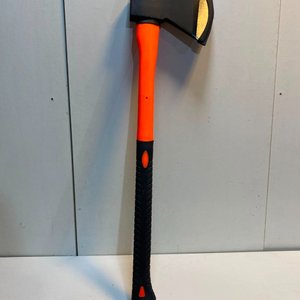 Lote anterior: Hacha de Monte con Mango de Fibra Naranja y Negro