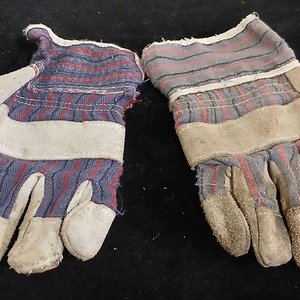 Lote de Accesorios de Pintura: Pinceles, Lijas y Cintas - imagen 5