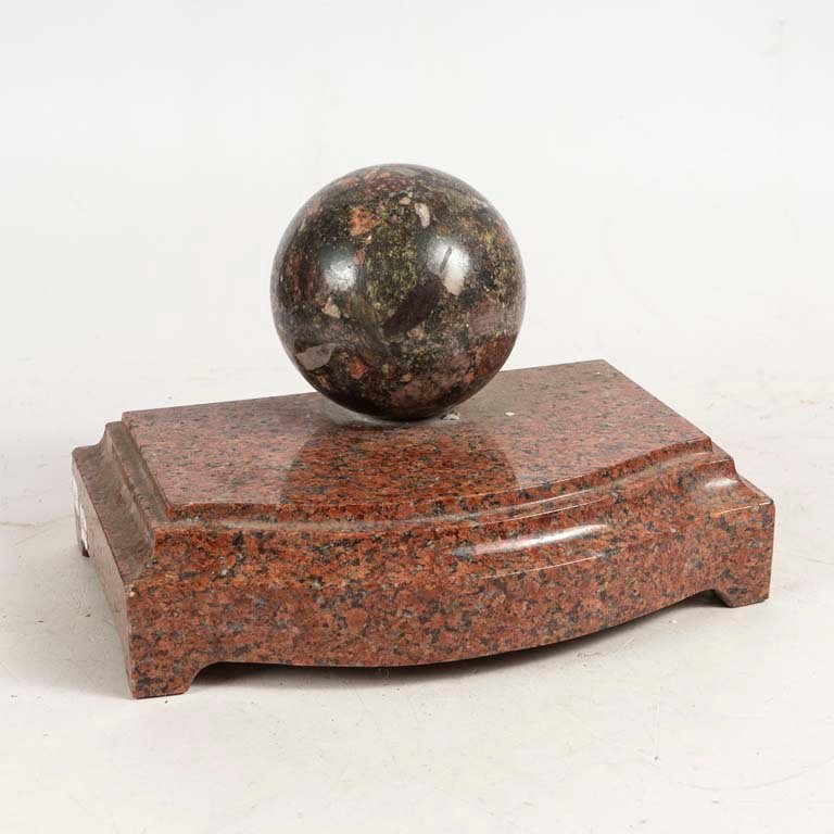 Item 2112201 - Image 0