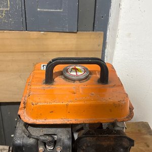 Lote siguiente: Generador Eléctrico Portátil Naranja