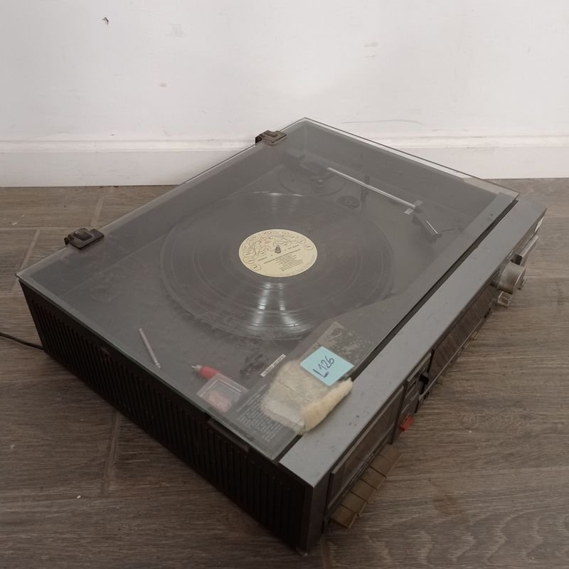 Tocadiscos marca JVC en buen estado - imagen 5