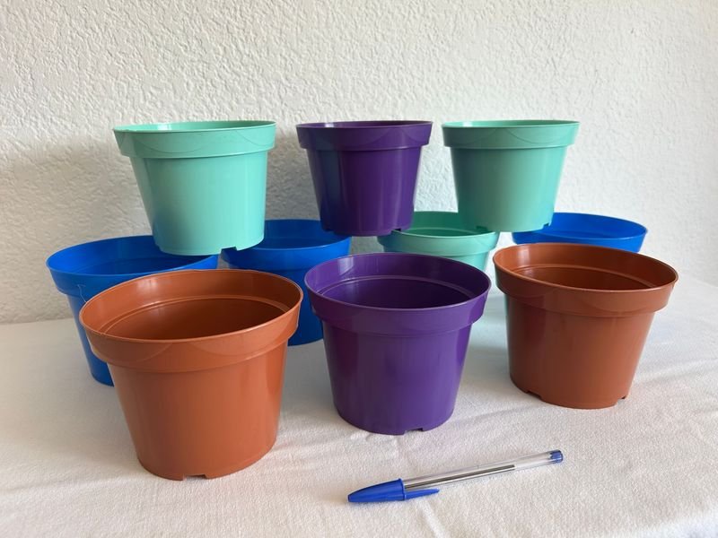 Macetas de Arcilla Coloridas y Variadas - imagen 2