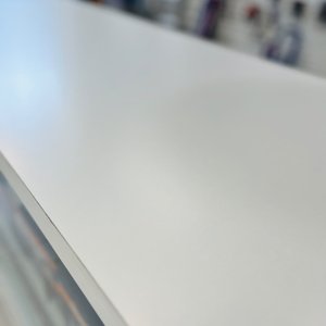Mueble Exhibidor Doble Blanco con Vidrio y Estantes - imagen 6