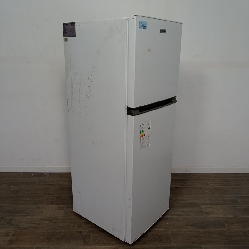 Heladera con freezer marca Panavox en buen estado - imagen 3