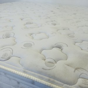 Colchón King Size con Resortes 180x200x23cm - imagen 6